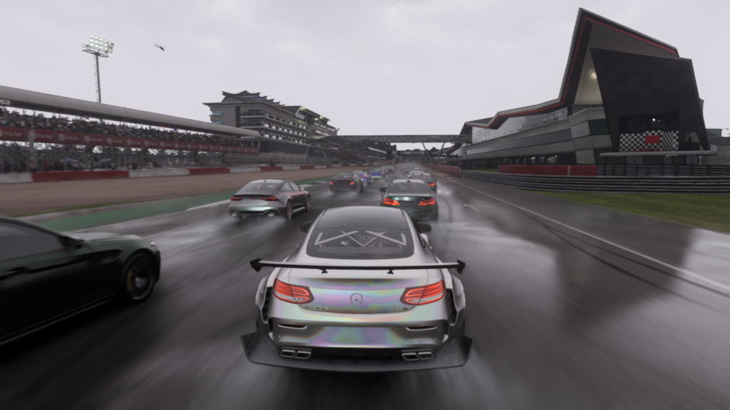 Forza Motorsport não terá multiplayer com tela dividida no lançamento